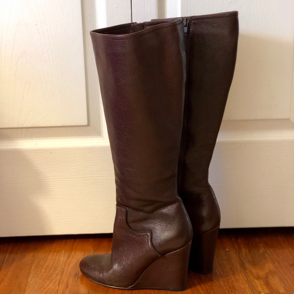 Wedge boots